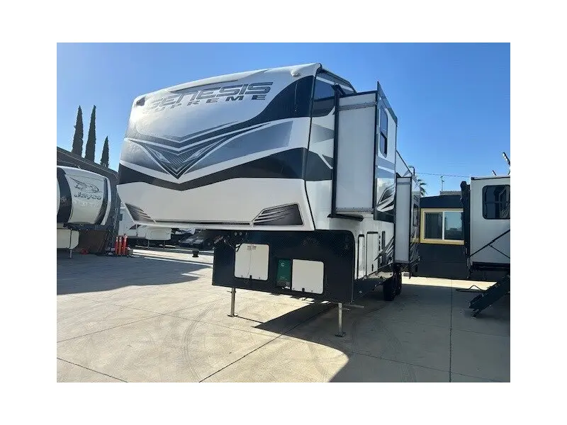 2022 Genesis Supreme