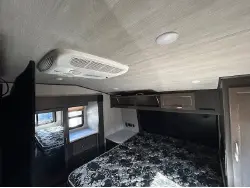 2022 Genesis Supreme 28CRT