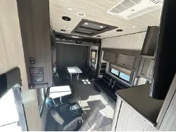 2022 Genesis Supreme 28CRT