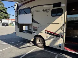2020 COACHMEN LEPRECHAUN 230CB