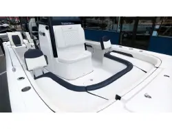 2027 Tidewater 2500 Carolina Bay