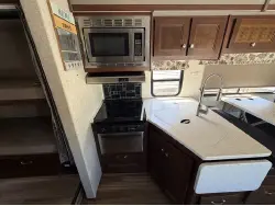 2018 Forest River FORESTER 3271S