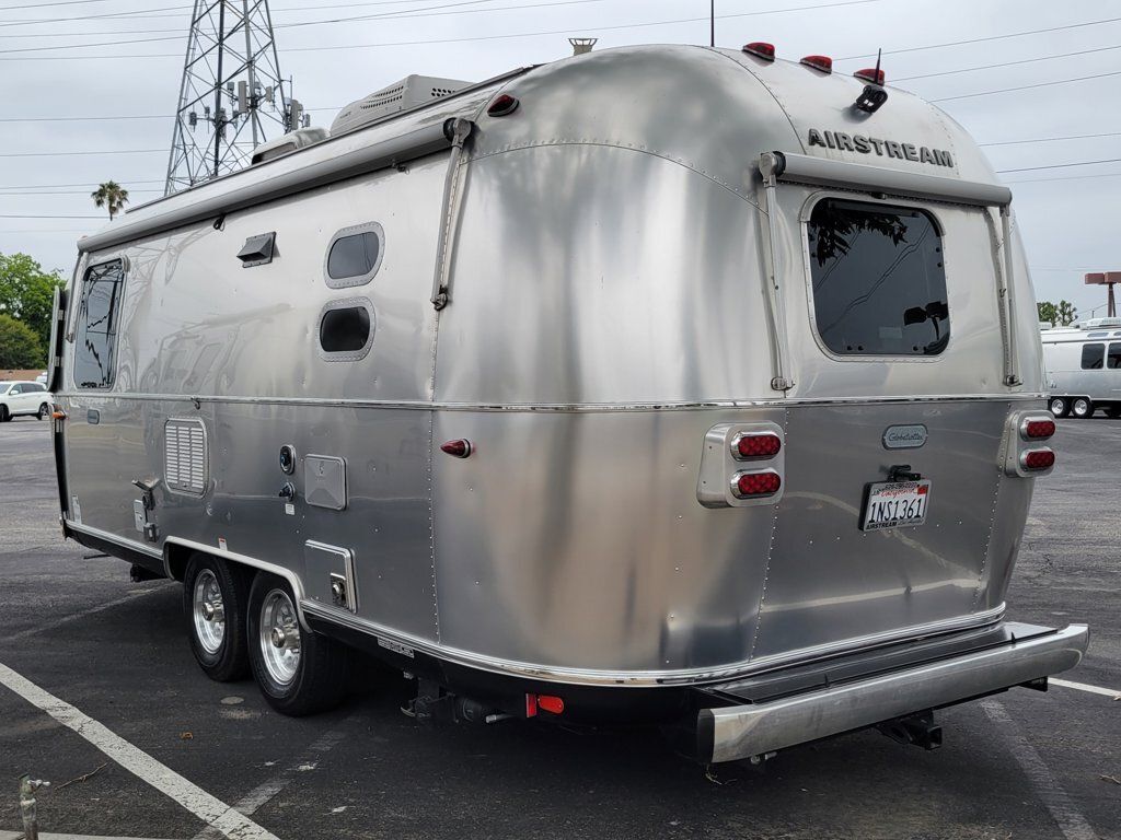 2020 Airstream Globetrotter ® 23FB in san gabriel CA