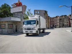2023 Isuzu FTR (Diesel)