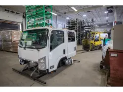 2021 Isuzu NPR Gas (6.6-liter V8)