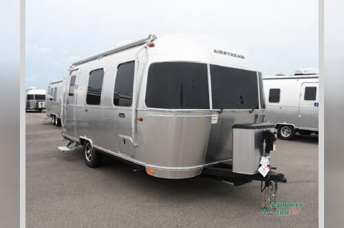 2026 Airstream Caravel 22FB in ramsey MN