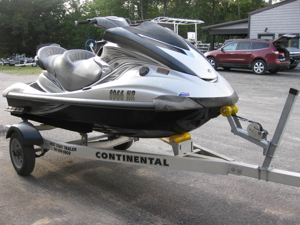 2007 Yamaha WaveRunner® FX Cruiser High Output CRUISER HO in indian river MI