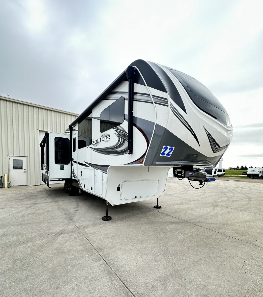 2022 Grand Design Solitude 280RK in webster city IA