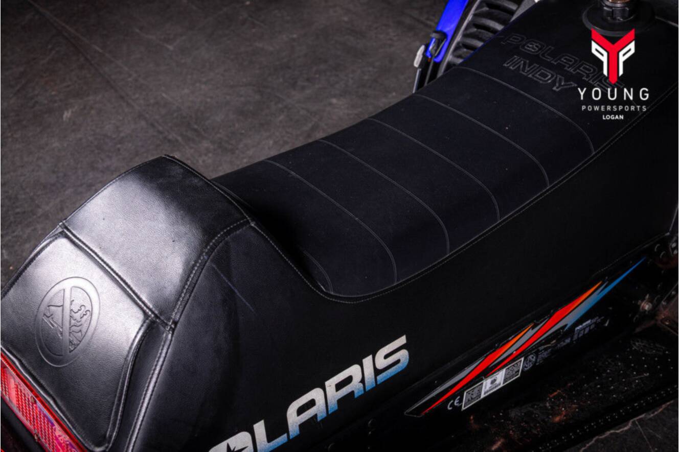 A photo of this 1999 Polaris® 099SR7AS