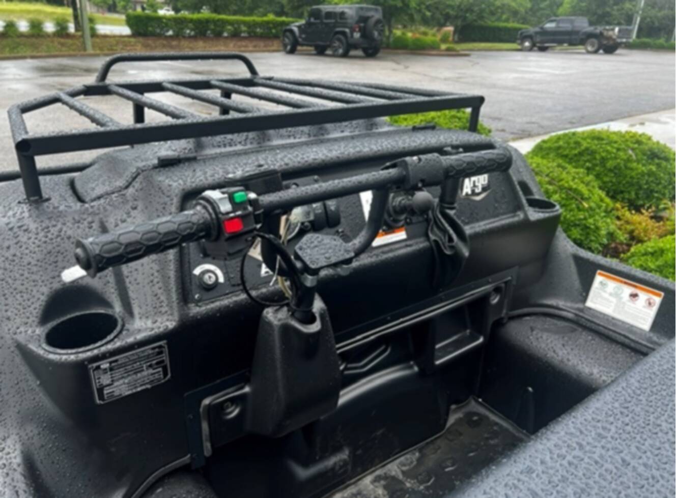 A photo of this 2024 Argo Aurora Pro 800 XT 8x8