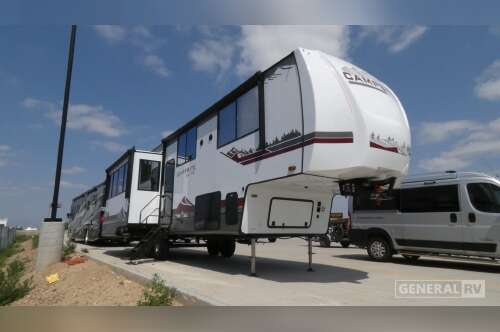 2025 Forest River CAMPSITE ELITE 32BAM in longmont CO