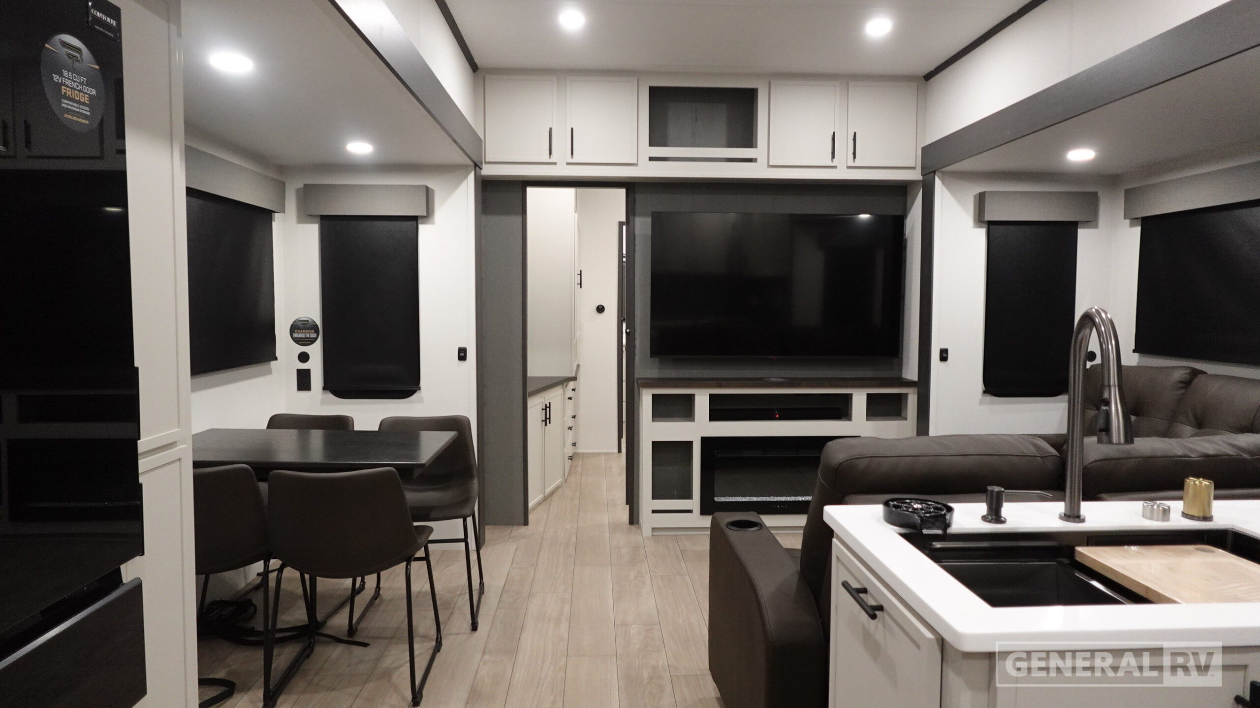 2027 Prime Time Rv CRUSADER FAM37 in birch run MI