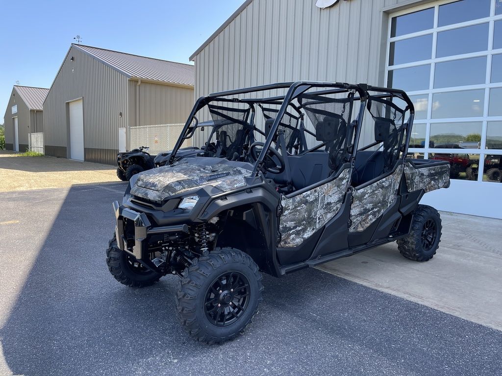 2025 Honda® Pioneer 1000-6 Deluxe Crew TrueTimber Atera Camo in richland center WI