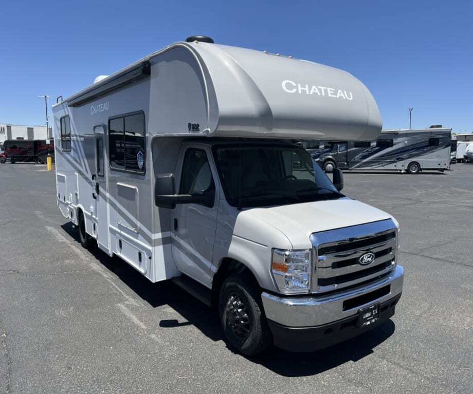 2027 Thor Motor Coach CHATEAU 28Z-PP in albuquerque NM