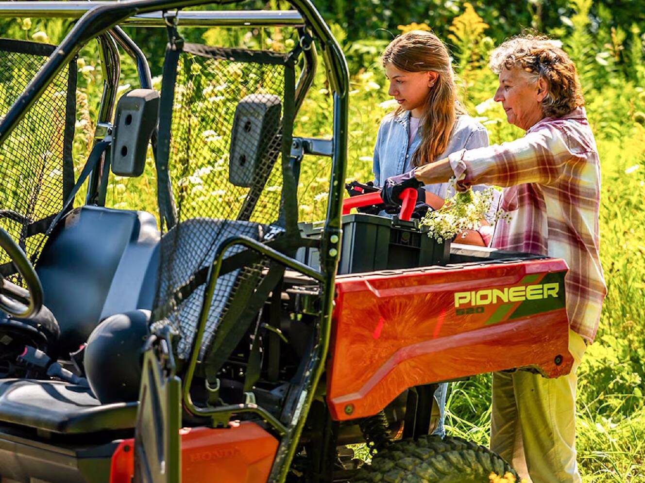A photo of this 2026 Honda Pioneer 520