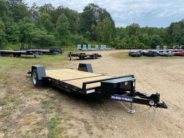 2026 SURE-TRAC 6.5X12+4 Powder Coated 10K Lowpro Partial Tilt Equ in Loudon, NH