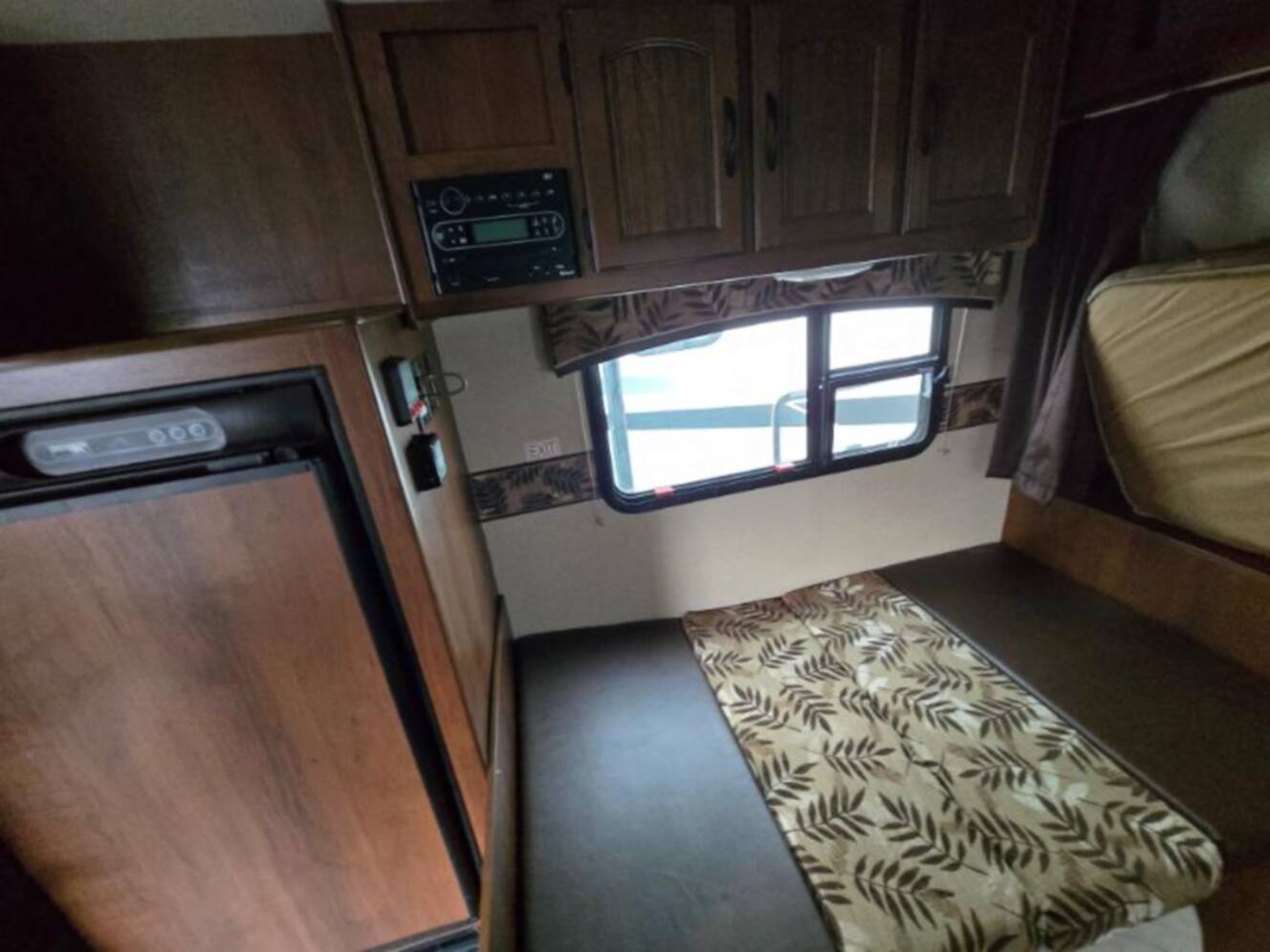 A photo of this 2015 Jayco Jay Feather Ultra Lite X17Z