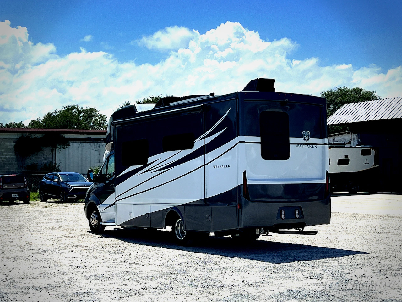 2023 Tiffin Wayfarer 25RW in mims FL
