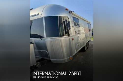 2023 Airstream International 25FBT 25FB TWIN in springdale AR