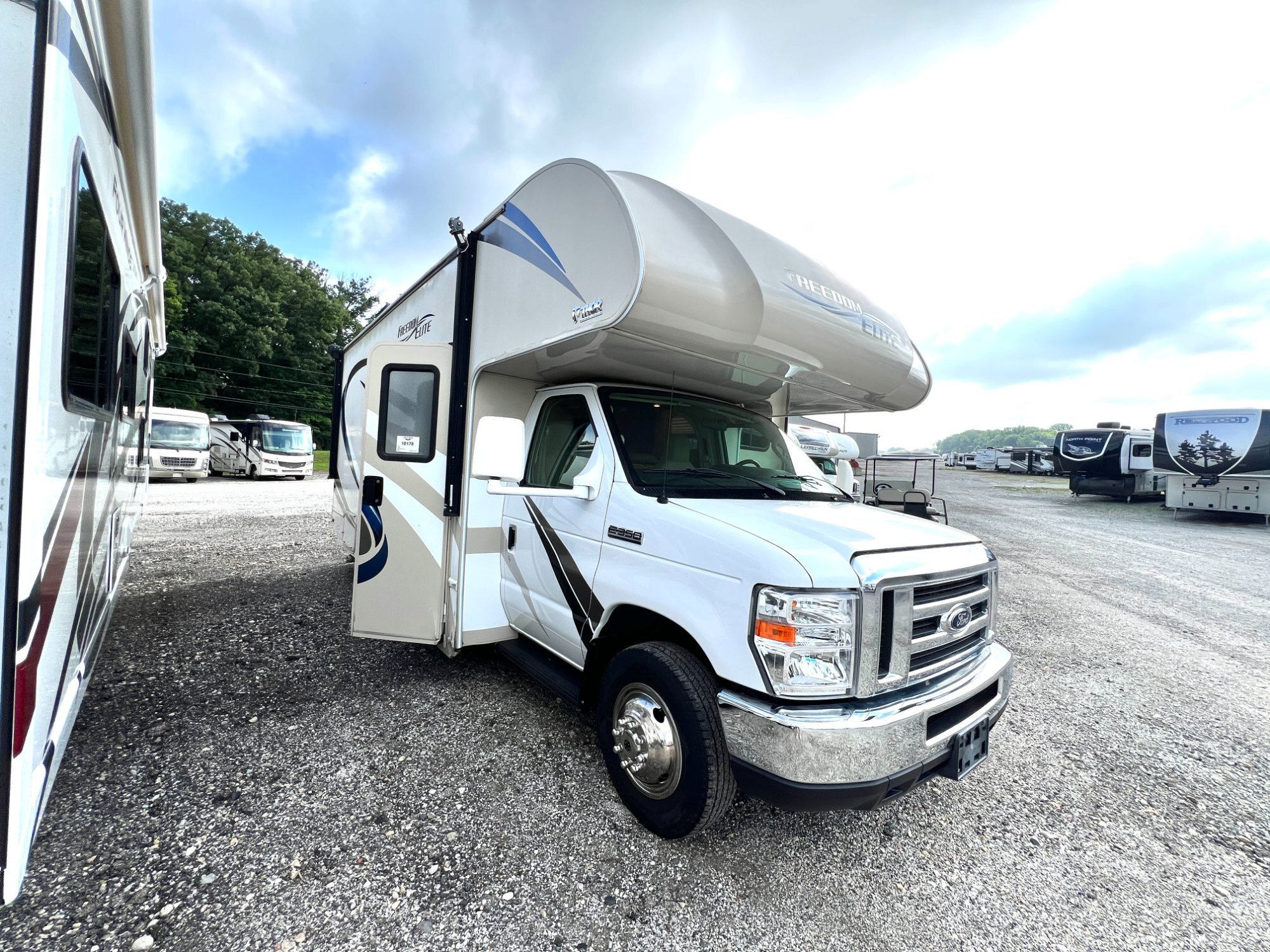 2018 Thor Motor Coach Freedom Elite 24HE RV