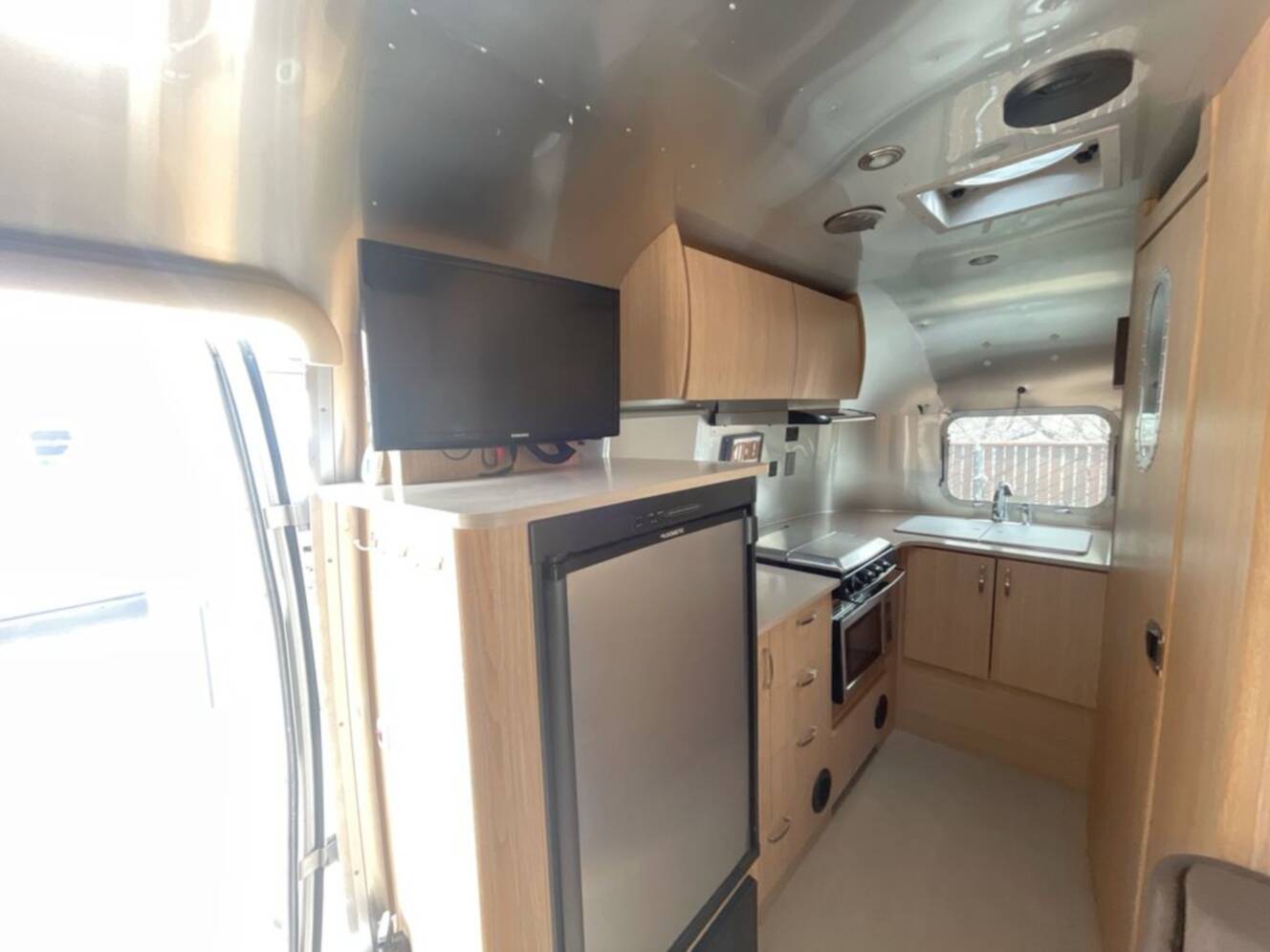 A photo of this 2018 Airstream Flying Cloud 20FB