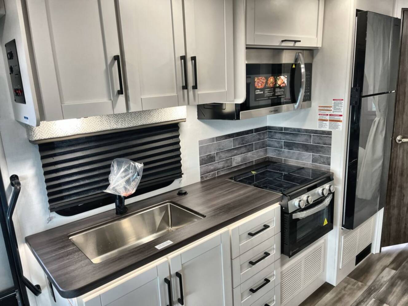 A photo of this 2026 Jayco Redhawk 24B