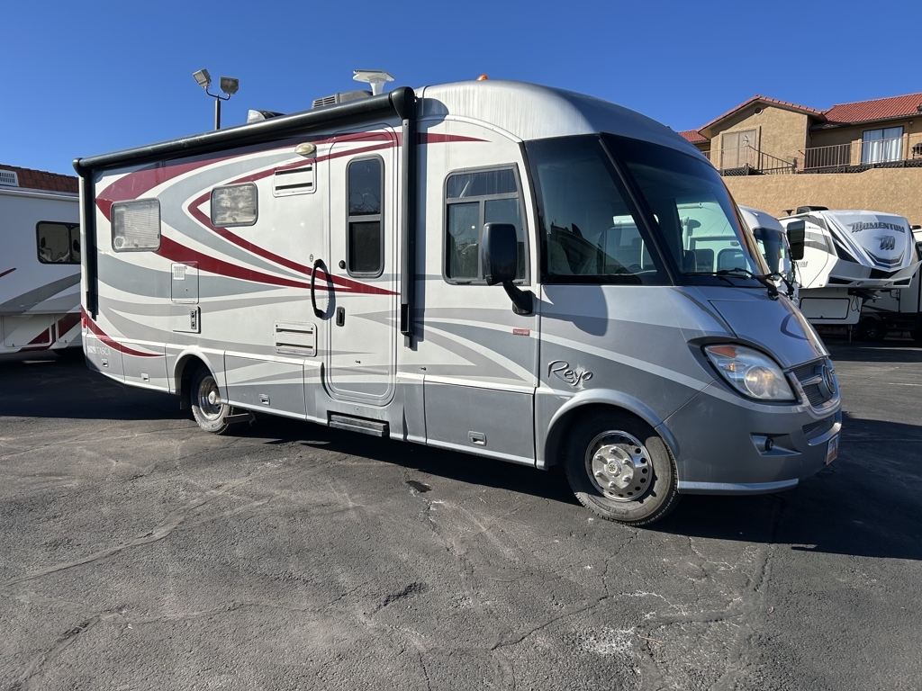 2013 Winnebago ITASCA REYO 25Q in st george