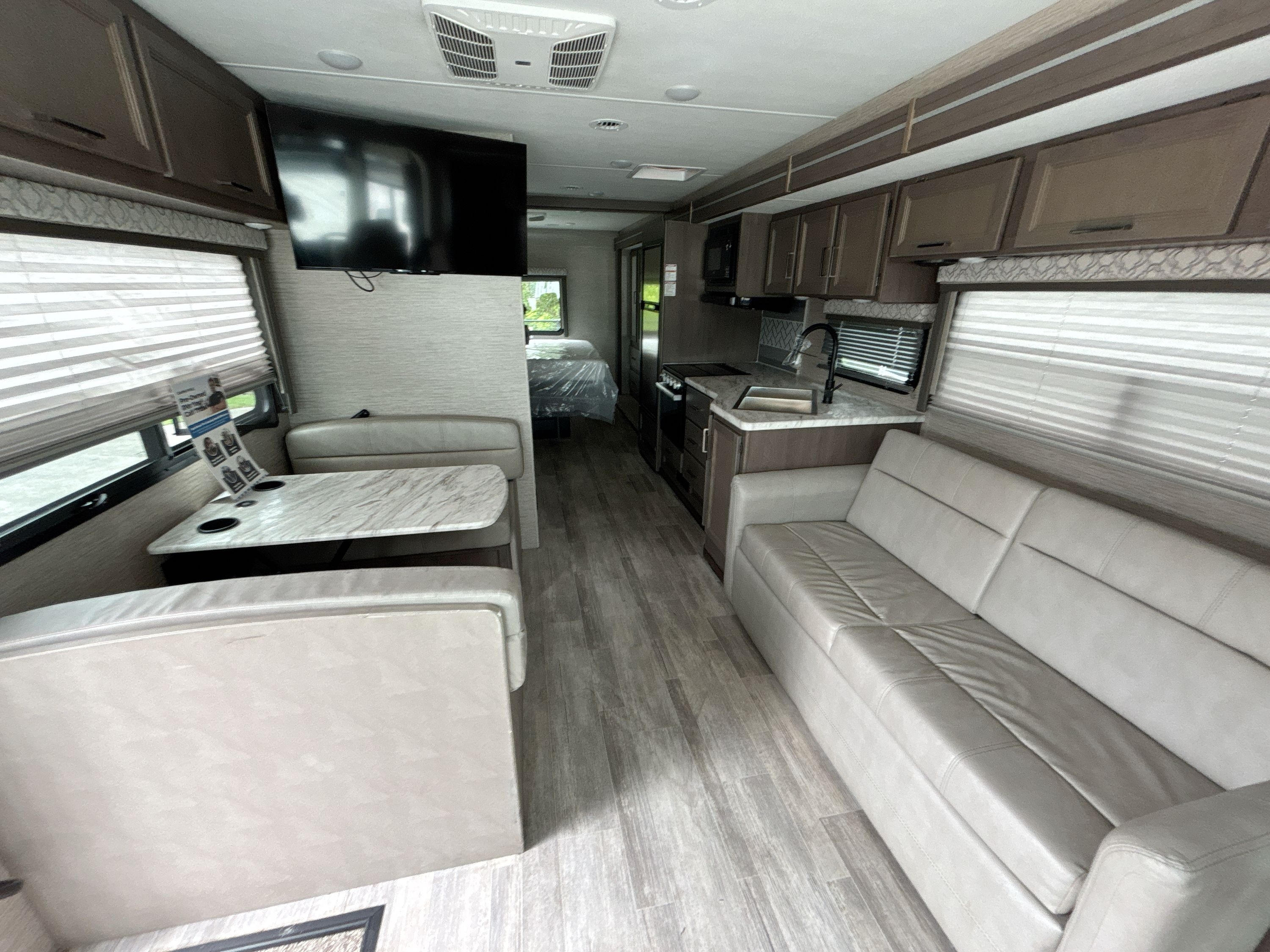 2023 Thor FREEDOM TRAVELER A29 in fort pierce FL