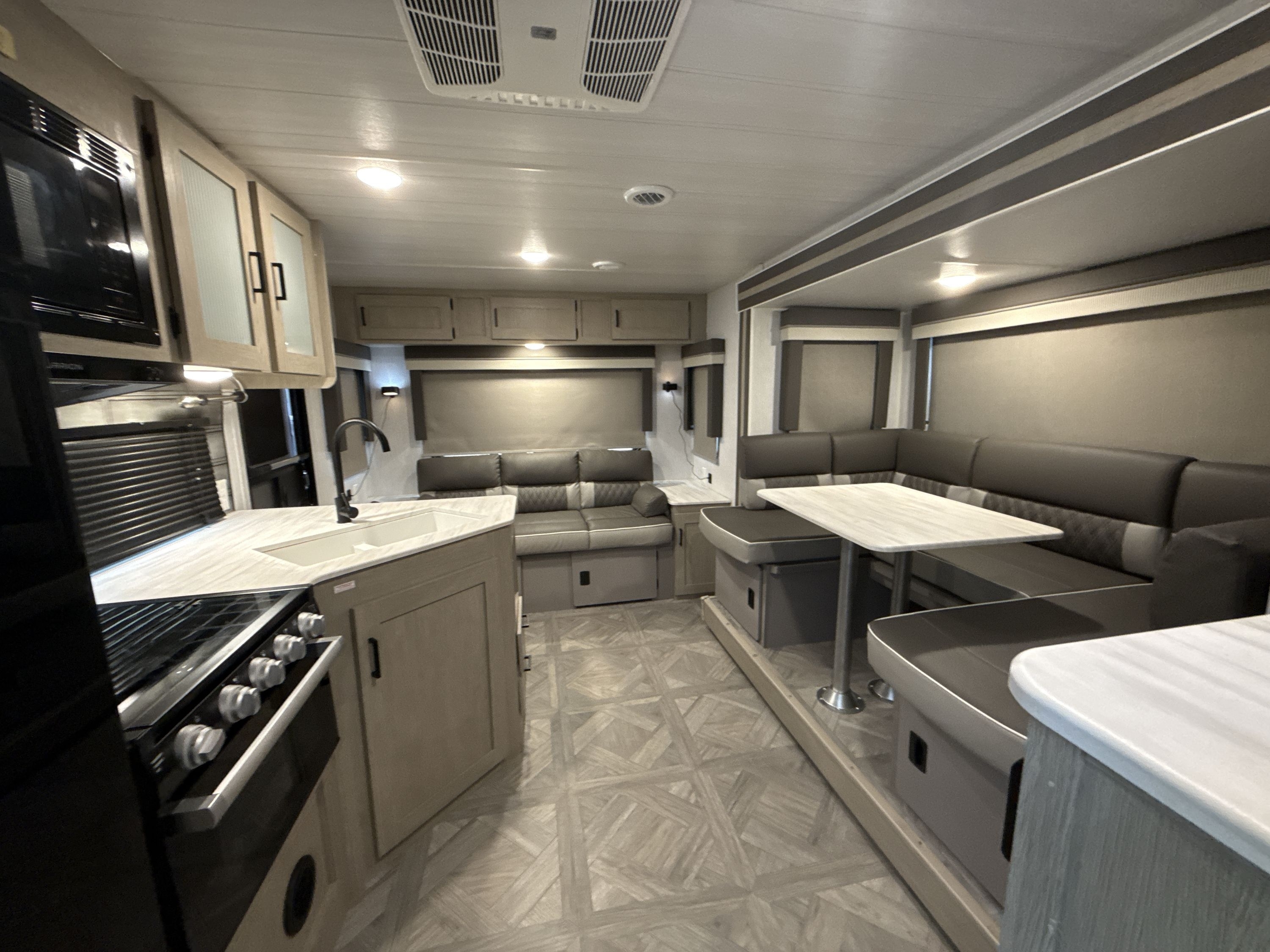 2023 Forest River WILDWOOD X-LITE 24RLXL in anniston AL