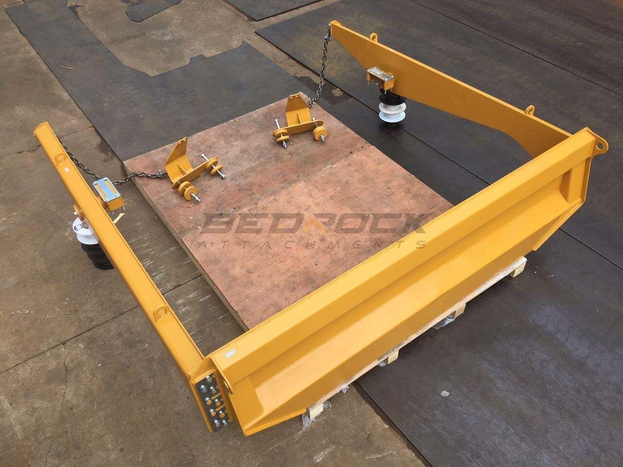 2026 CATERPILLAR TAILGATE FITS CAT 730 ARTICULATED TRUCK in Deer Park, TX