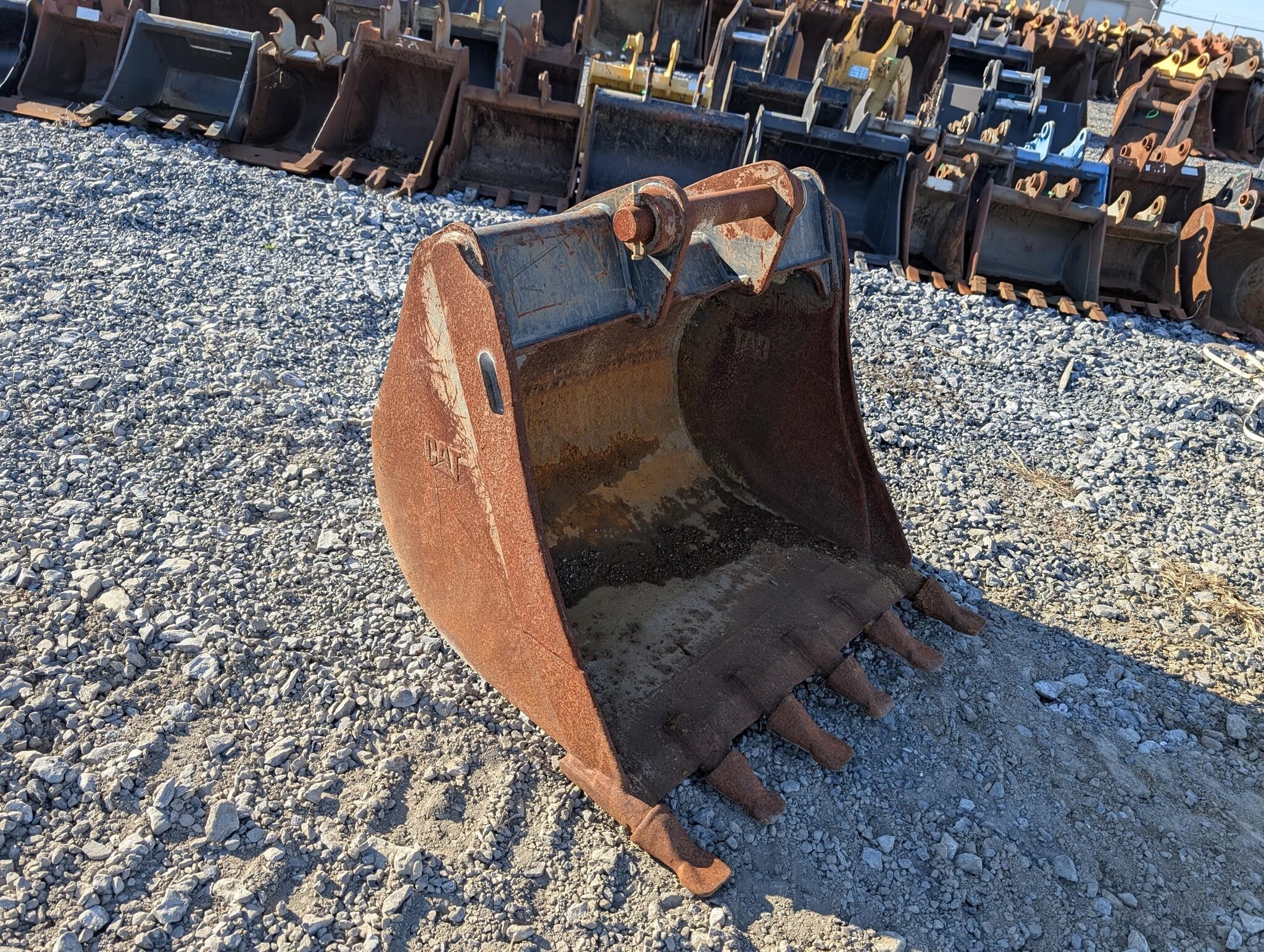 CATERPILLAR Attachment in Womelsdorf, PA