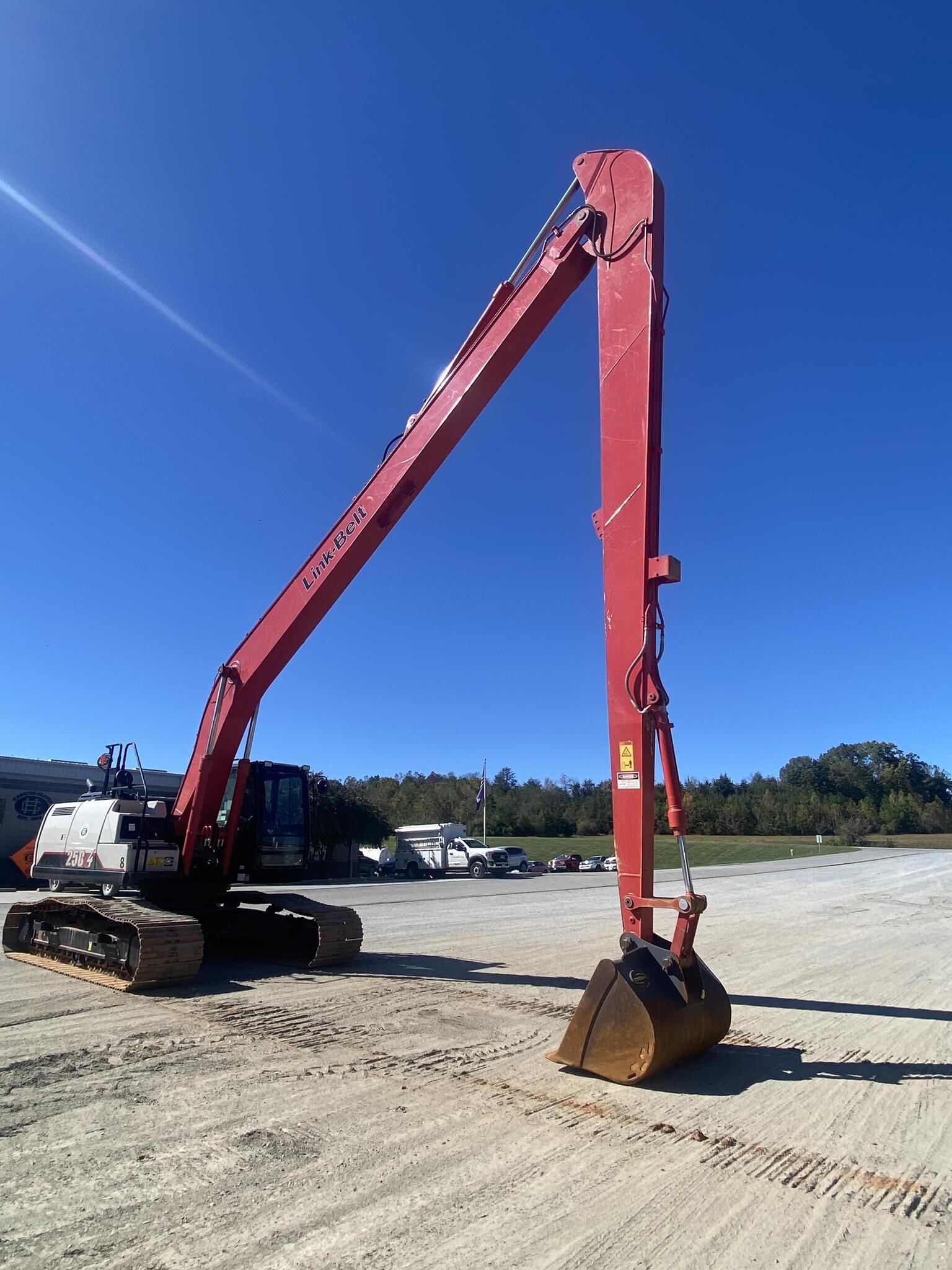 2024 LINK-BELT 250 X4 LF in Lynchburg, VA