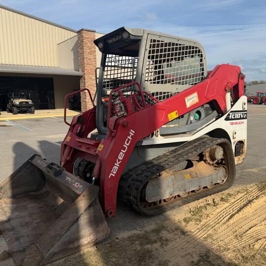 2018 TAKEUCHI TL10V2 in Tifton, GA