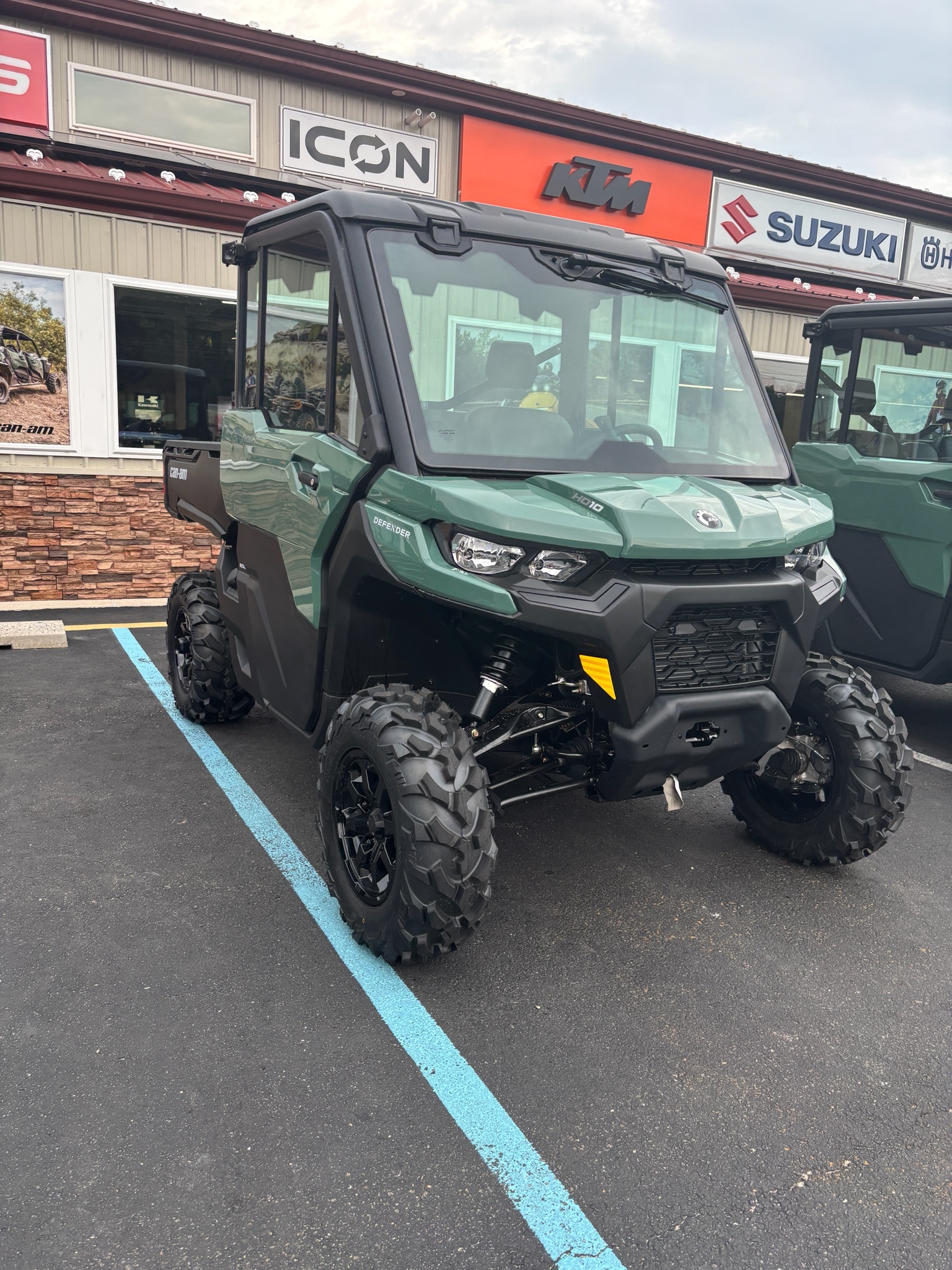 2026 Can-Am Defender DPS CAB HD10 in newfield NJ