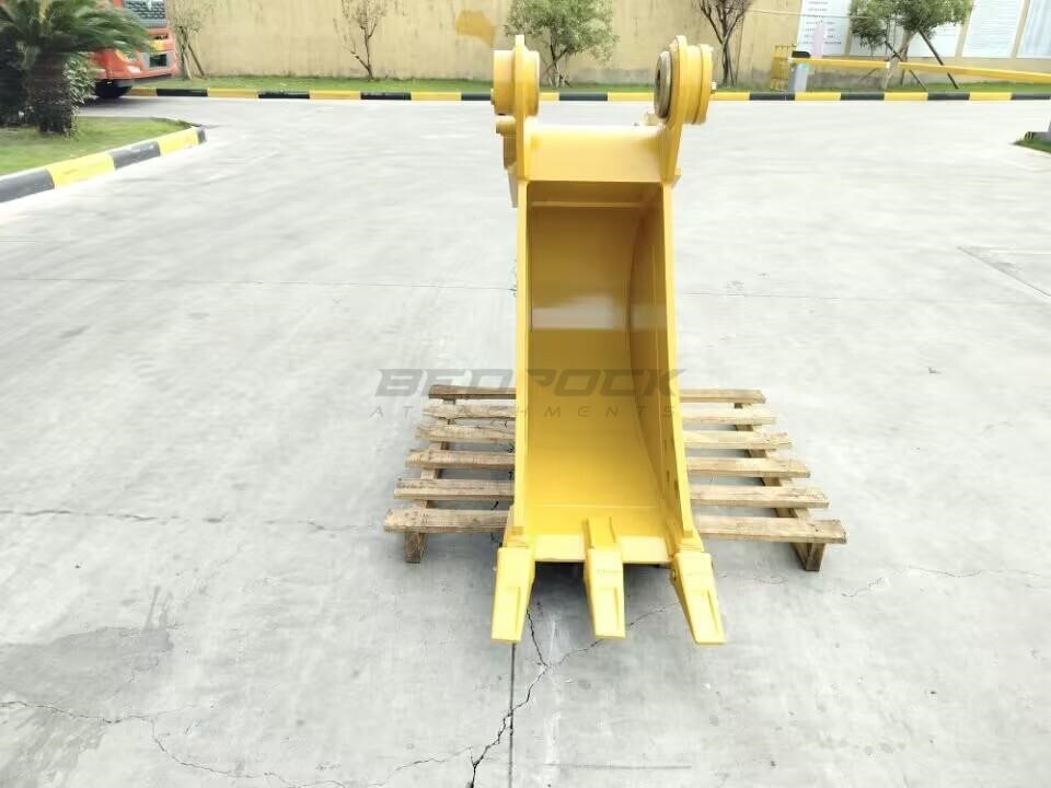 CATERPILLAR 18IN GP, M313D M315D2, 2 X 70MM PINS, 315 LINKAGE in Joliet, IL