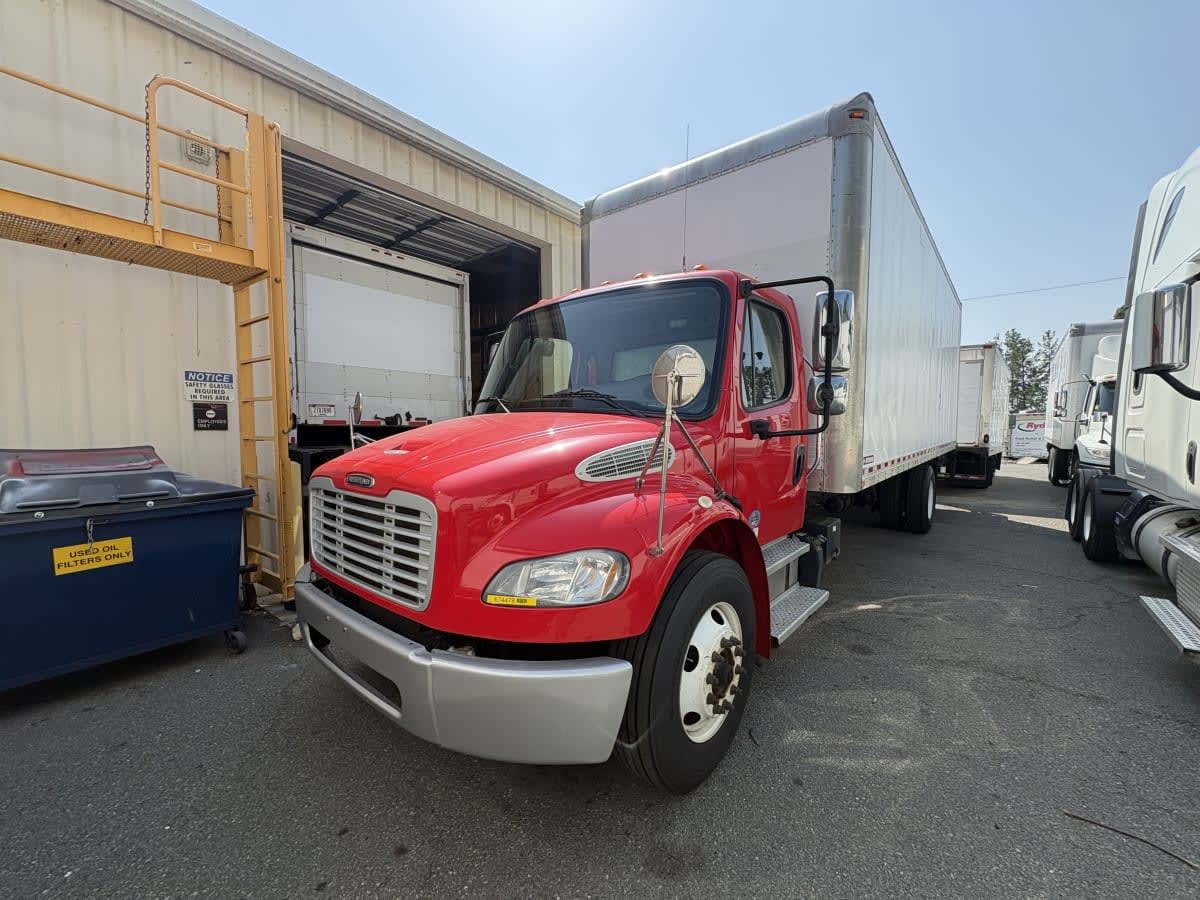 2017 FREIGHTLINER BUSINESS CLASS M2 106 in Richmond, VA