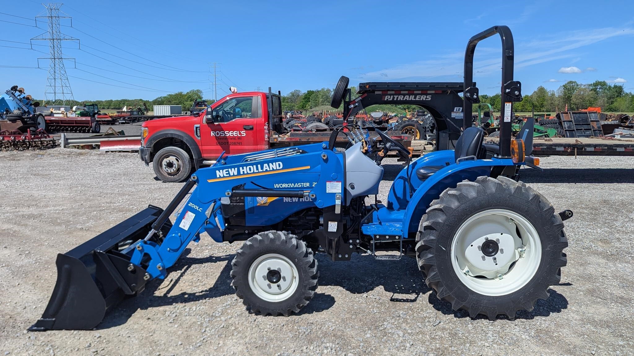 2023 NEW HOLLAND WORKMASTER 25 in Lenox, MI