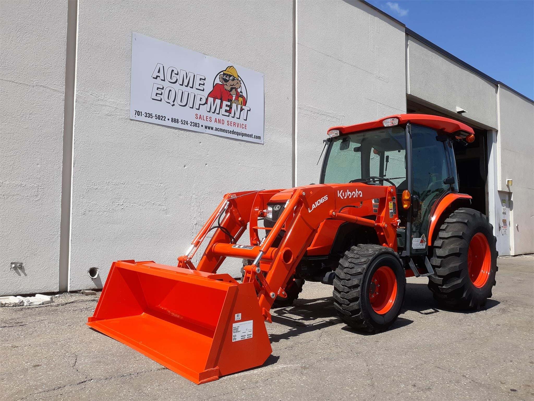 KUBOTA MX6000 in Grand Forks, ND