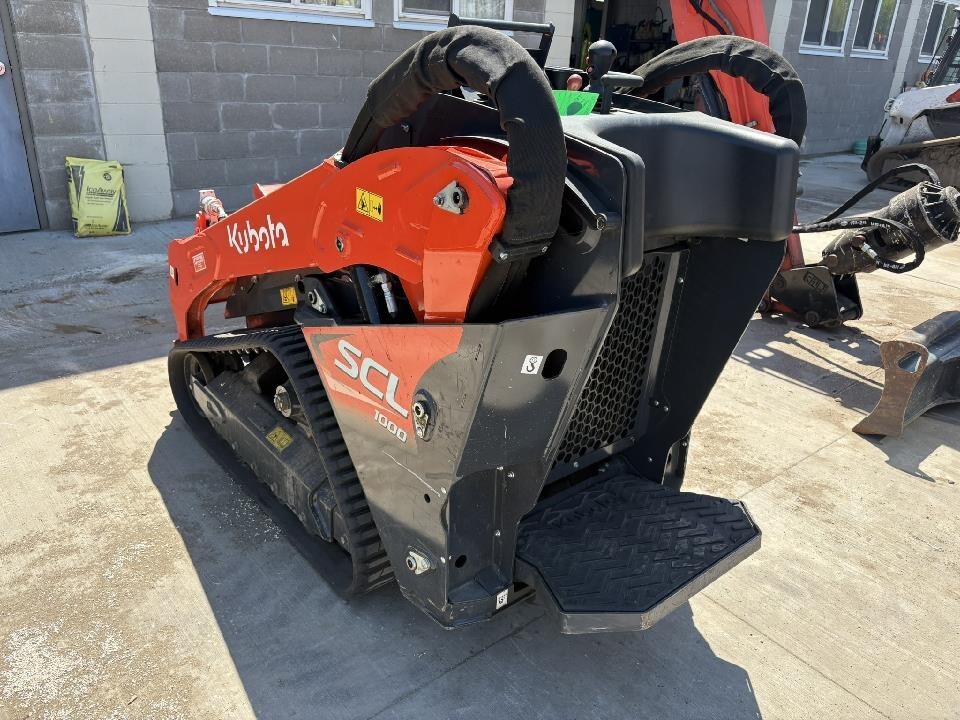 2023 KUBOTA SCL1000 in Anoka, MN