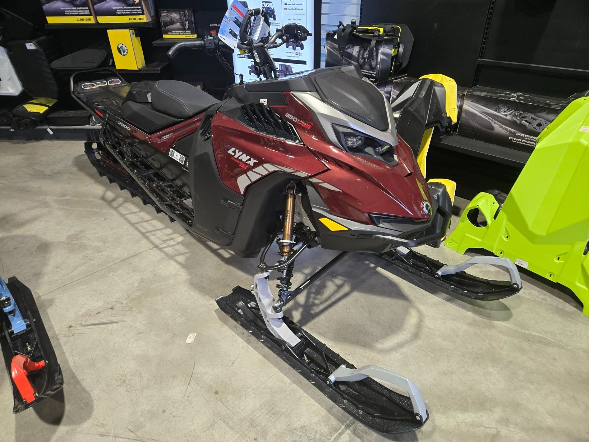 2026 Lynx Shredder DS 3900 850 E-TEC Turbo R PowderMax X-Light 3 in rapid city SD