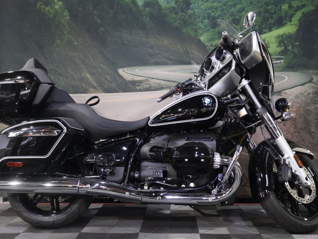 2025 BMW R 18 Transcontinental Black Storm Metallic TRANSCONTINENTAL in Chatsworth, CA