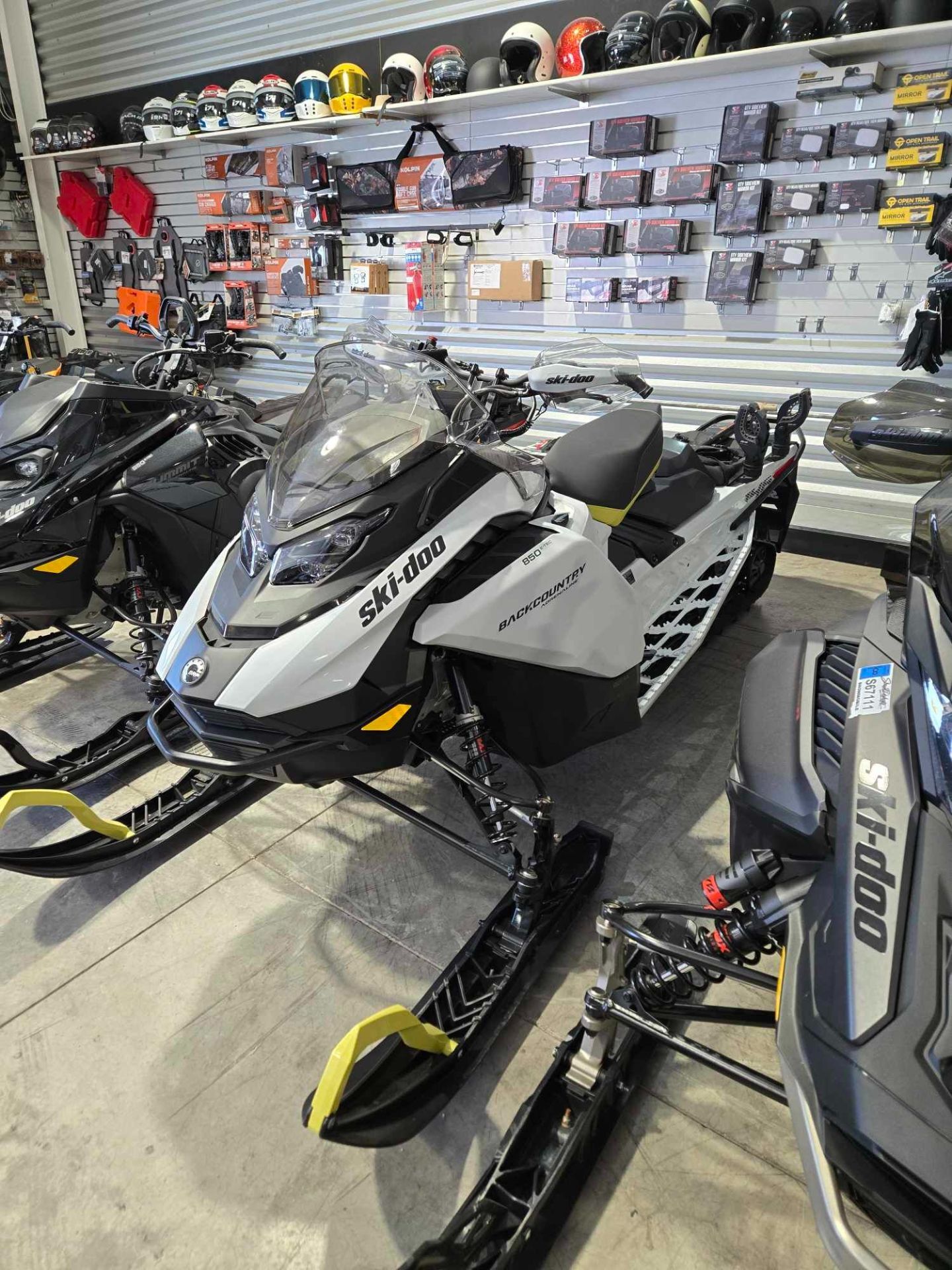 2025 Ski-Doo Backcountry Adrenaline 850 E-TEC ES PowderMax 2.0 in rapid city SD