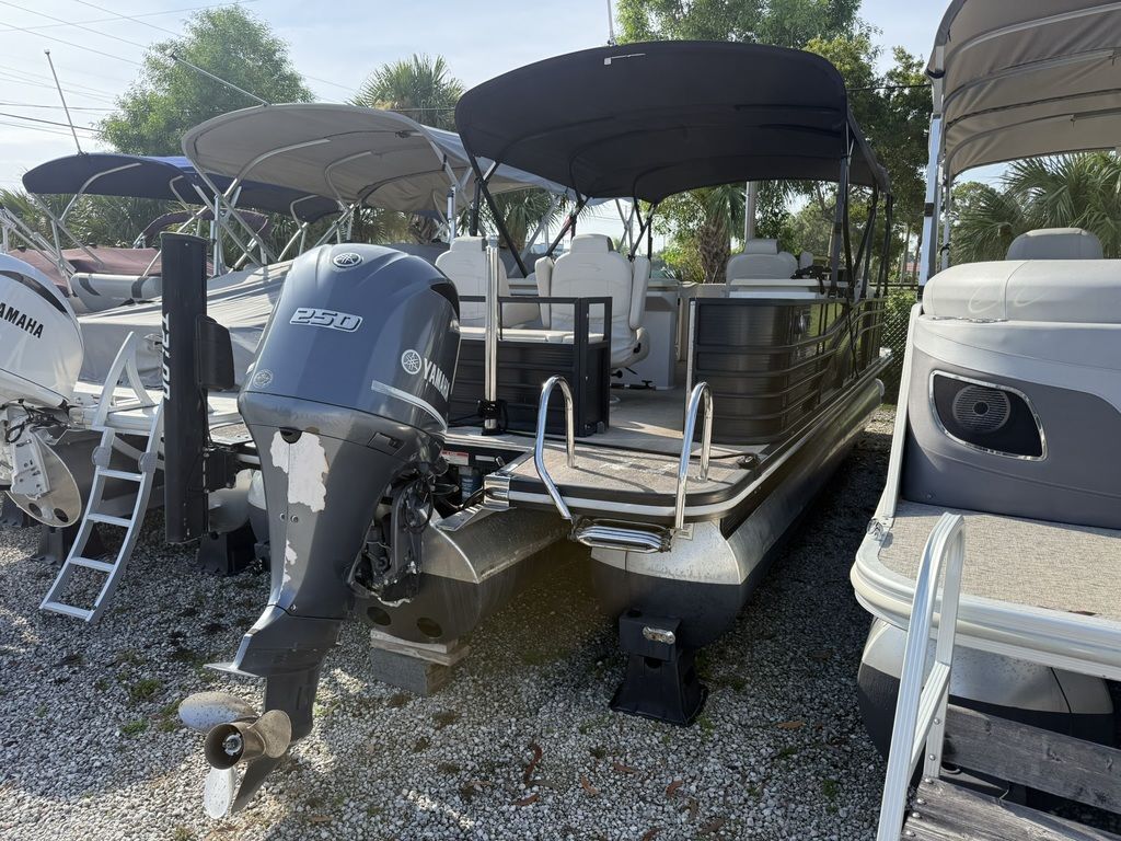 2016 Bennington 2550 RBR in stuart FL