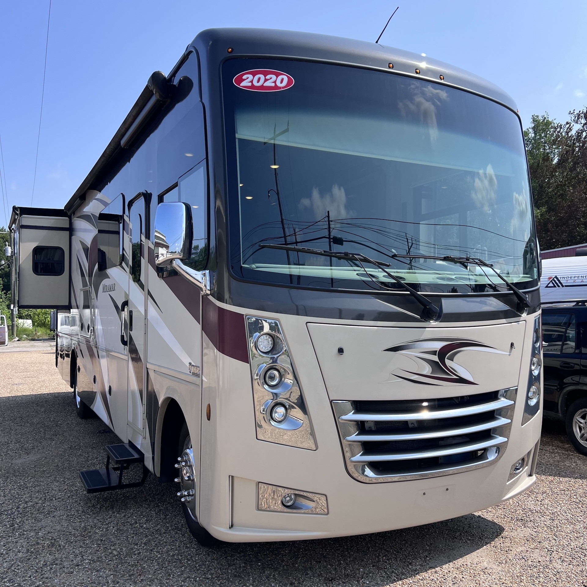 2020 Thor Motor Coach MIRAMAR 32 2 in montross VA