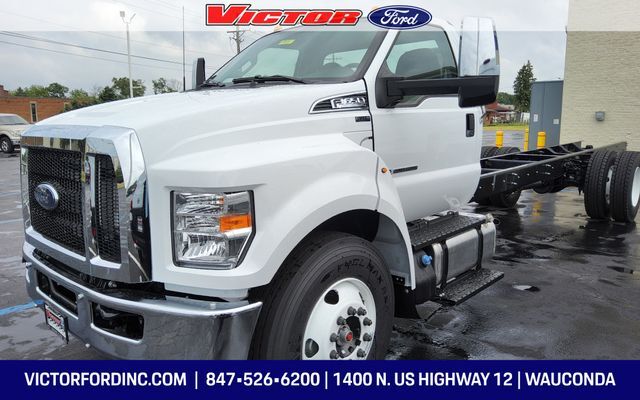 2027 Ford F-650SD in Wauconda, IL