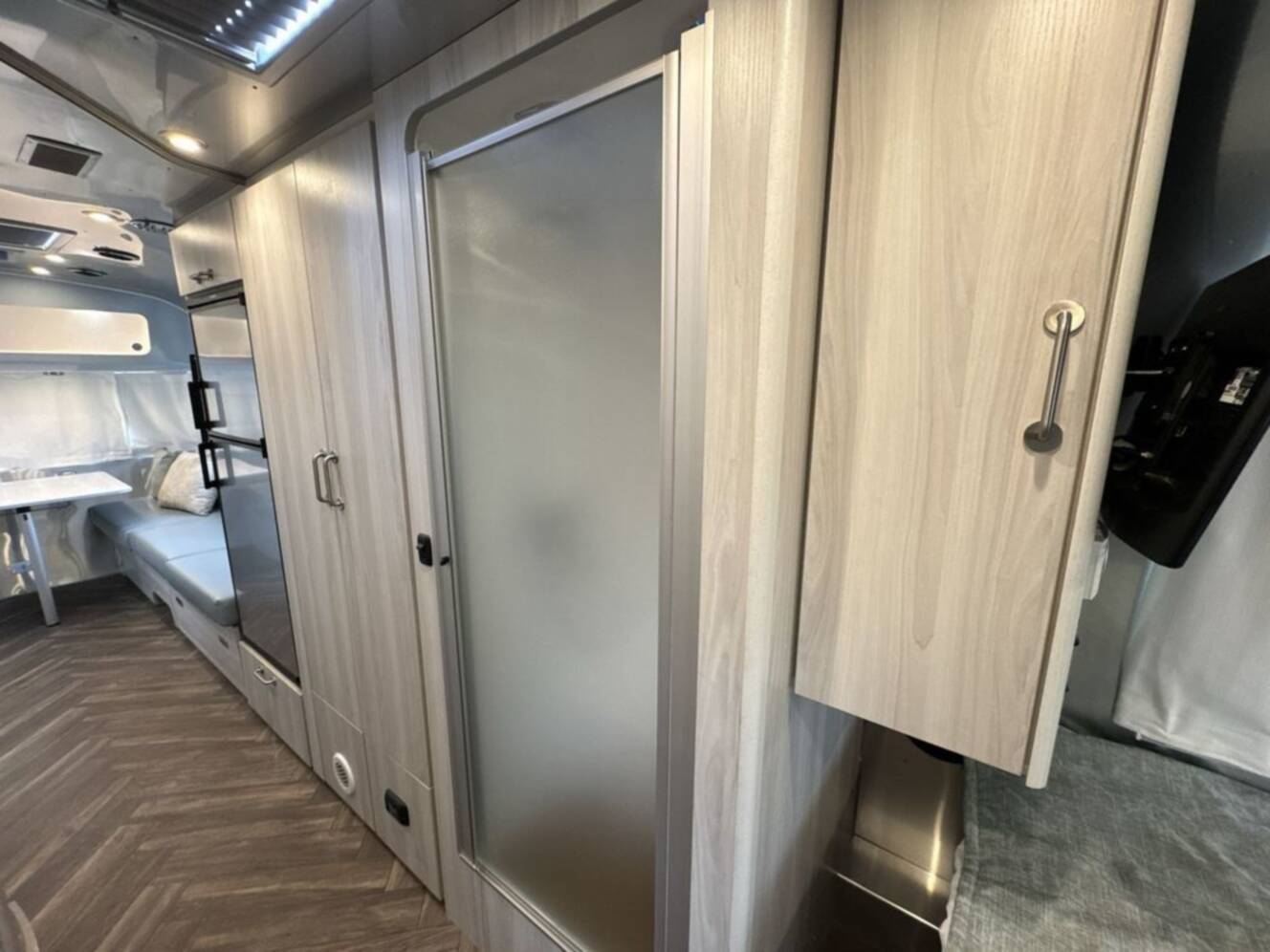 A photo of this 2021 Airstream International 27FB