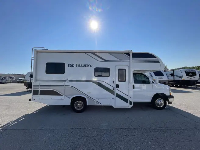 2025 Thor Motor Coach EDDIE BAUER 22EB RV