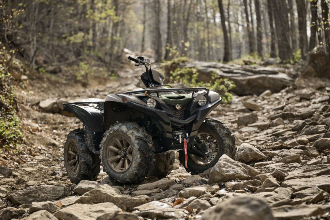 A photo of this 2027 Yamaha Grizzly EPS XT-R