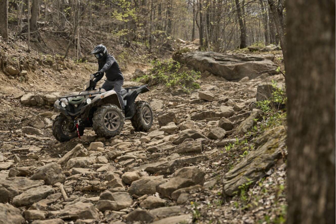 A photo of this 2027 Yamaha Grizzly EPS XT-R