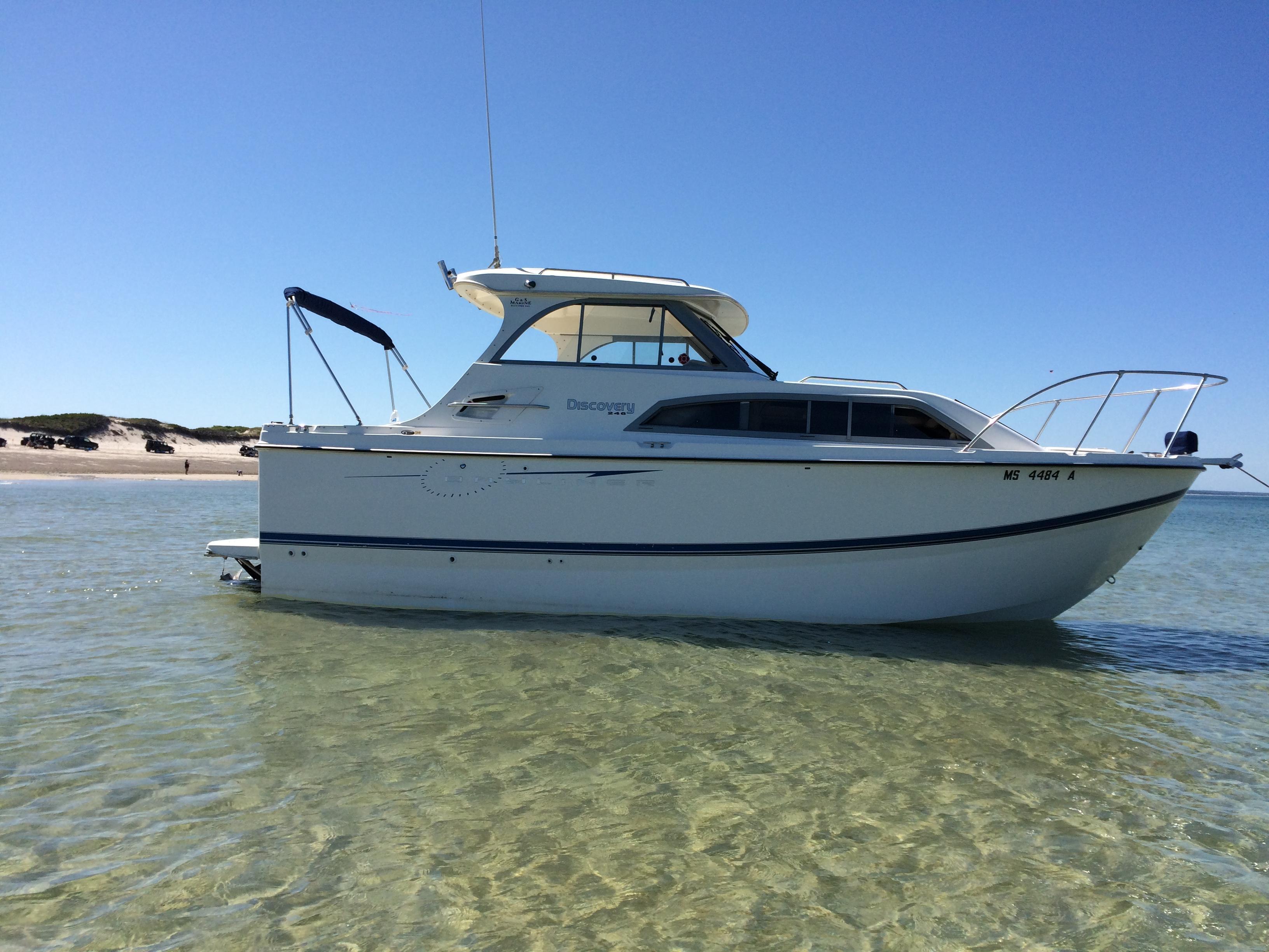 2007 Bayliner Discovery 246 266 in falmouth MA